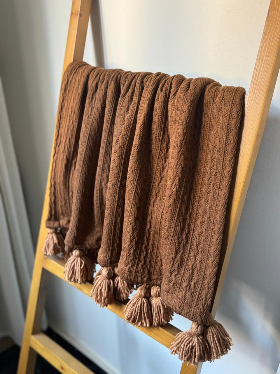 Textured Tassel Throw Blanket
